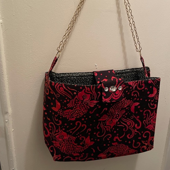 Handmade Red and Black Koi fish print bag - Picture 4 of 9